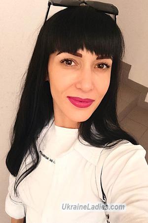 225500 - Yuliya Age: 42 - Ukraine