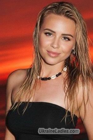 226215 - Tetiana Age: 40 - Ukraine