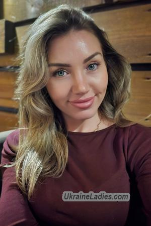 227345 - Svitlana Age: 33 - Ukraine
