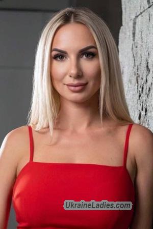 228342 - Yelyzaveta Age: 40 - Ukraine