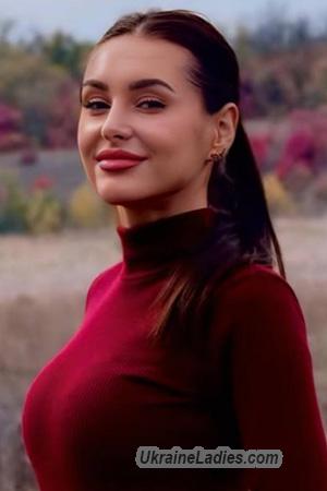 228716 - Yuliia Age: 31 - Ukraine