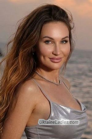 228729 - Viktoriia Age: 49 - Ukraine