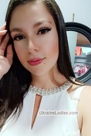 228879 - Joselyn Age: 32 - Costa Rica