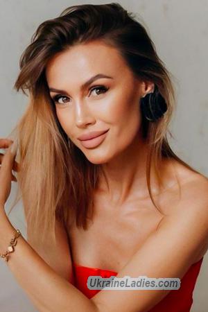 229384 - Viktoriia Age: 42 - Ukraine