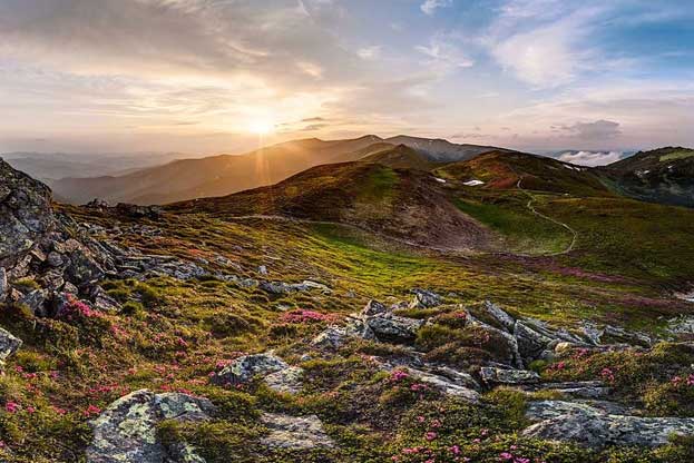Our Ukraine singles tours are a great way to explore Ukraine.